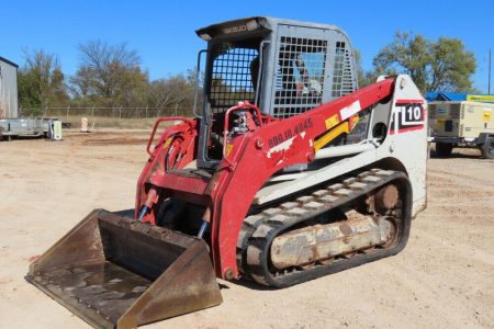 2016 Takeuchi TL10 Skid Steer Track Loader Cab Crawler Universal Quick Coupler