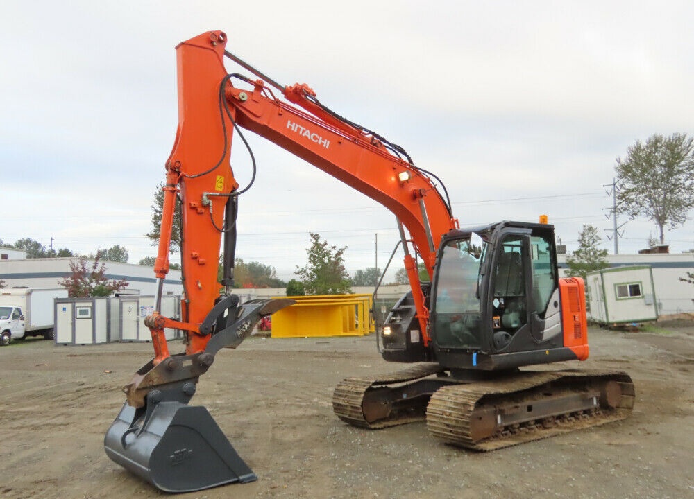 2015 Hitachi ZX135US-5B Hydraulic Excavator Cab AC Aux Hyd Thumb QC Air Conditioning