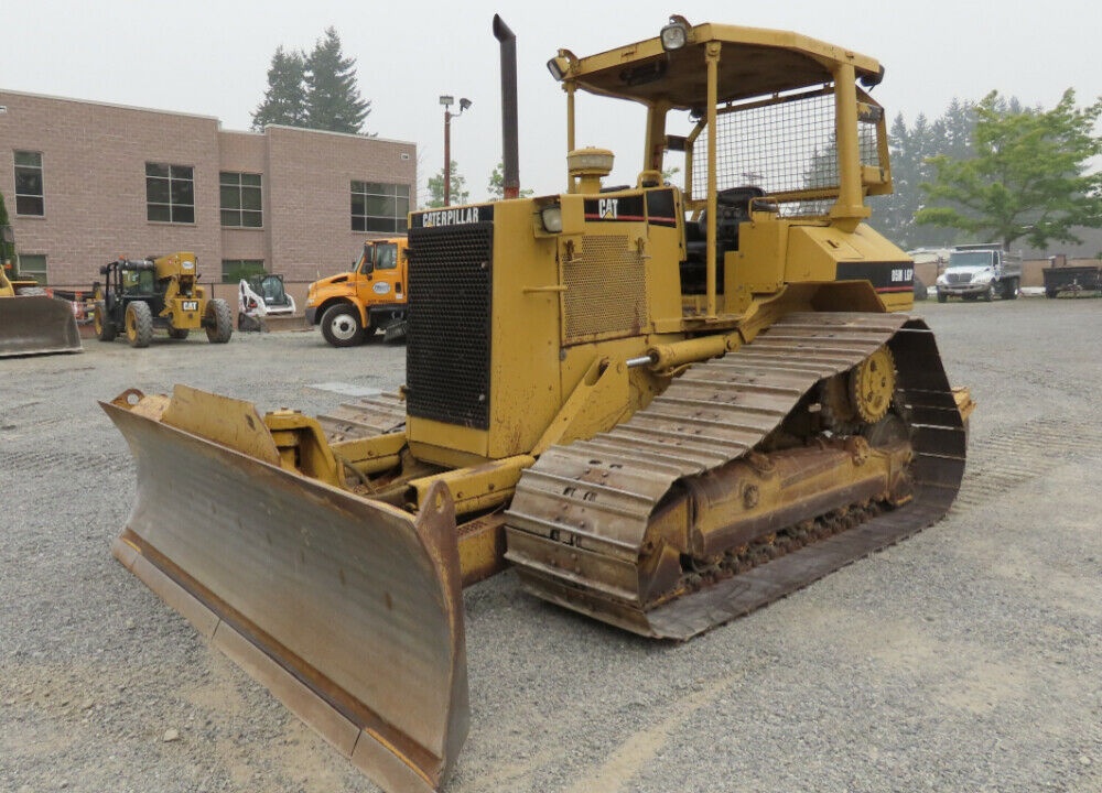 Caterpillar D5M LGP Crawler Dozer Tractor 6-Way Blade Hyd Ripper CAT Hydraulic Ripper (3-Shank)