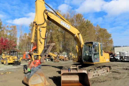 2005 John Deere 160C LC Excavator Hydraulic Thumb QC Aux AC 2-Buckets Hydraulic Thumb