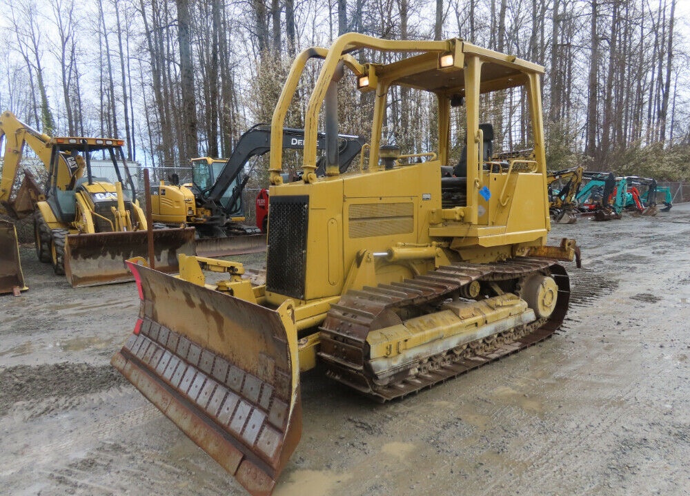 Caterpillar D4C Series III Crawler Dozer 106″ 6-Way Blade Tractor Cab Guarding