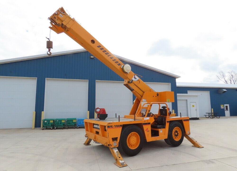 1990 Broderson IC-200-2B 15 Ton Carry Deck Crane 36′ Boom Cummins Diesel Jib