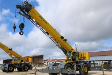 2015 Grove RT765E-2 65-Ton Rough Terrain Crane Boom Cab Mobile Jib Extendable Hydraulic Outriggers