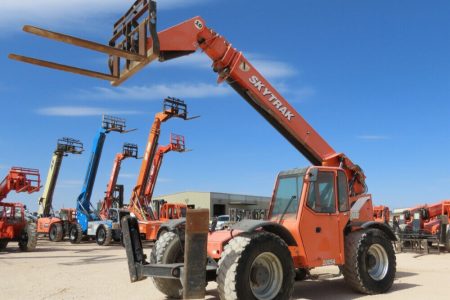 2008 Skytrak 10054 54′ 10,000LB Telescopic Reach Forklift Cab 3-Way Selectable Steering (crab, 2-wheel, 4-wheel)