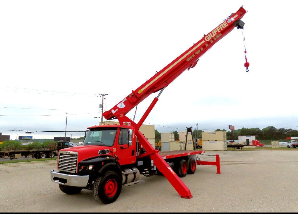 2008 Freightliner M2106 25 Ton Boom Truck 92′ Terex BT-5092 Crane Jib 25 Ton Capacity