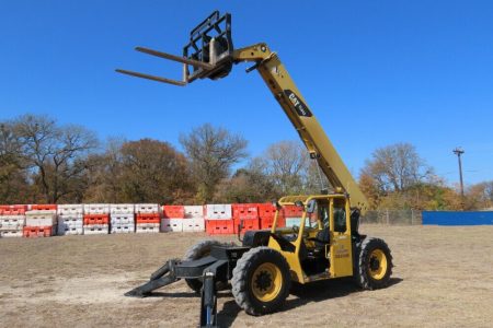 2008 Caterpillar TL642 6K 6,000 LB Telescopic Reach Forklift Telehandler  3 way Selectable Steering (crab, 2-wheel, 4-wheel)