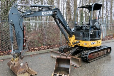 2006 John Deere 35D Mini Excavator Hydraulic Thumb Blade Q/C Blade Aux 12″ Rubber Tracks