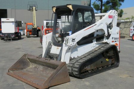 2014 Bobcat T770 Skid Steer Track Loader Crawler Kubota Diesel Aux Hyd Bucket Size: 72″