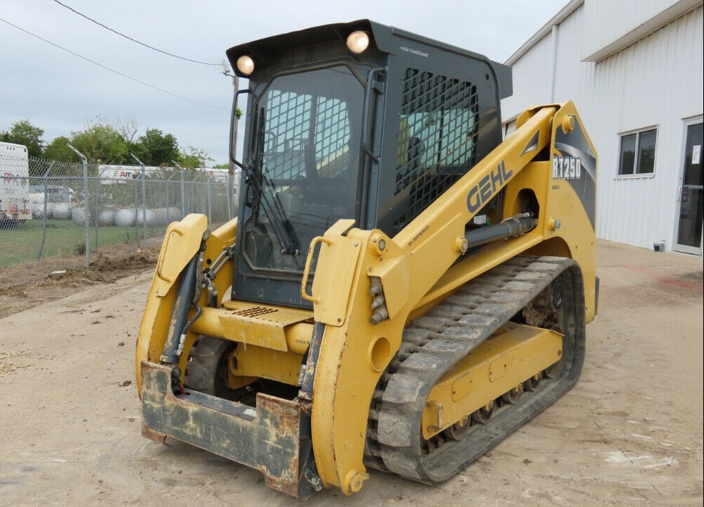 2014 Gehl RT250 Skid Steer Track Loader Crawler Cab A/C Aux Hyd Diesel 2- Speed Drive