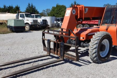 2015 JLG SkyTrak 8042 Telehandler Enclosed Cab Heat/AC 4×4 Aux Hyd