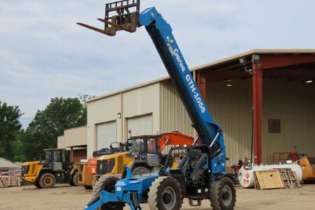 2014 Genie GTH-1056 56′ 10,000 lbs Telescopic Reach Forklift Telehandler