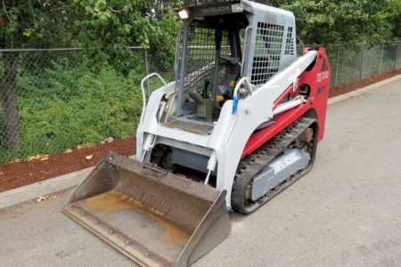 2013 Takeuchi TL230 Tracked Skid Steer Crawler Loader Kubota Aux Hyd Foot and Hand Throttle