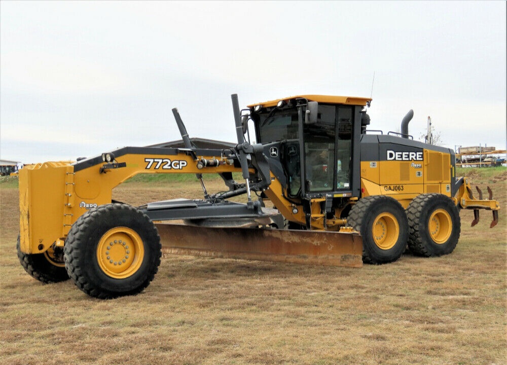 2018 John Deere 772GP AWD Motor Grader 14′ Moldboard Cab Tractor 6×6 Power Steering