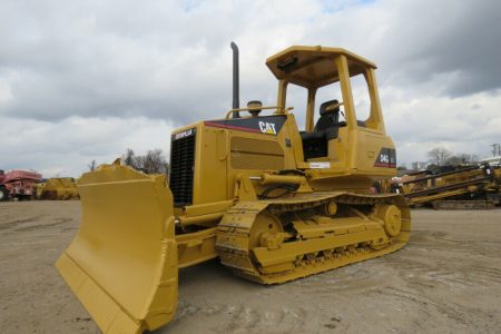 2002 Caterpillar D4G XL Crawler Dozer Tractor 6-Way Blade Tractor Heater Pilot Controls