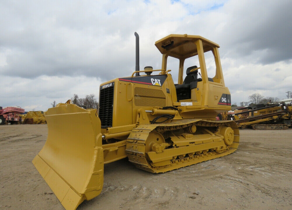 2002 Caterpillar D4G XL Crawler Dozer Tractor 6-Way Blade Tractor Heater Pilot Controls