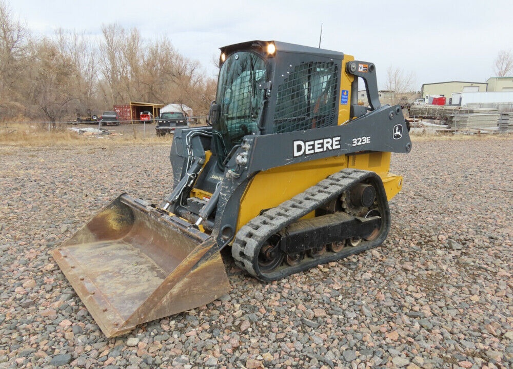 2018 John Deere 323E Skid Steer Track Loader Cab Crawler AUX HYD ACHeat Joystick Loader Controls