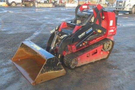 2017 Toro TX1000 Dingo Compact Skid Steer Loader Diesel Crawler 10″x50″ Tracks