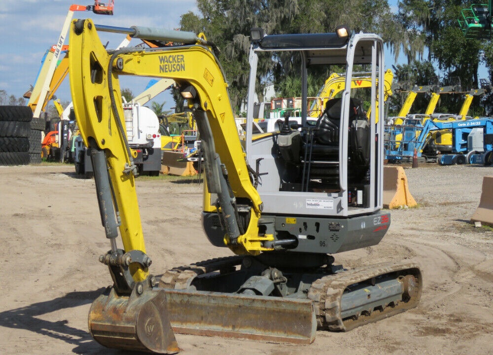 2015 Wacker Neuson EZ38 VDS Mini Excavator Rubber Tracks Cab Backhoe Two Speed Travel