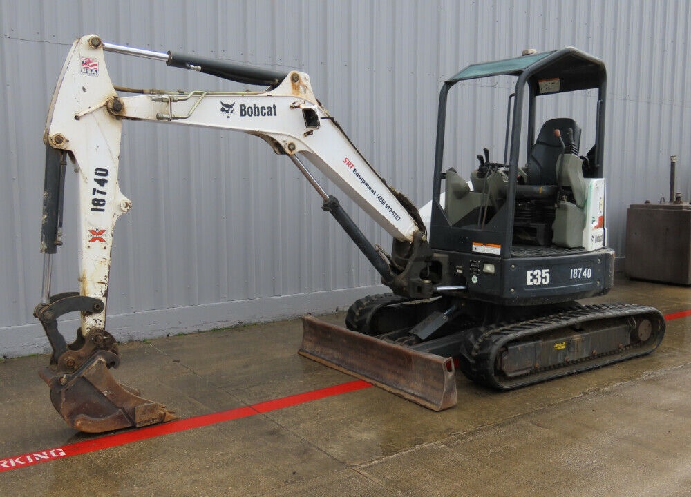 2014 Bobcat E35 Mini Excavator Rubber Tracks Backhoe Aux Hyd Blade 12″ Rubber Tracks