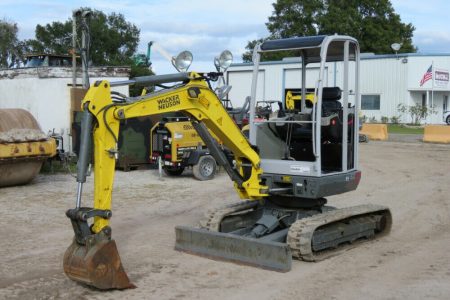 2016 Wacker Neuson EZ28 VDS Mini Excavator Rubber Tracks Backhoe 12″ Rubber Tracks