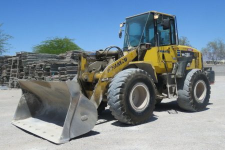 2007 Komatsu WA250-5L 4×4 Articulated Wheel Loader Tractor Diesel Cab Articulated Center Pin