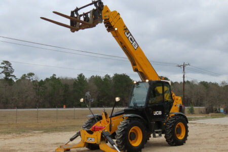 2013 JCB 550-170 54′ 10,000LB Telescopic Reach Forklift Cab Telehandler