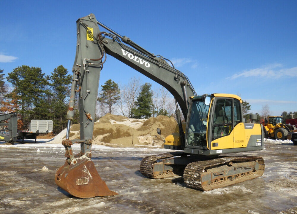 2013 Volvo EC140DL Hydraulic Excavator AC Cab Aux Hyd 36 Bkt